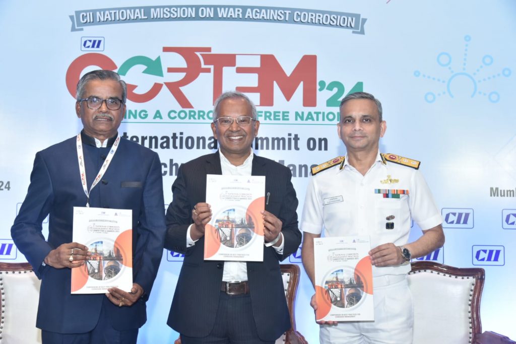 From L to R: Dr U Kamachi Mudali, Chairman, CII CMD & Vice-Chancellor, Homi Bhabha National Institute; Secretary. Ministry of Steel, 
Mr Nagendra Nath Sinha; Rear Admiral Ramakrishnan Adhisrinivasan* Chief Staff Officer (Technical), Western Command, Mumbai